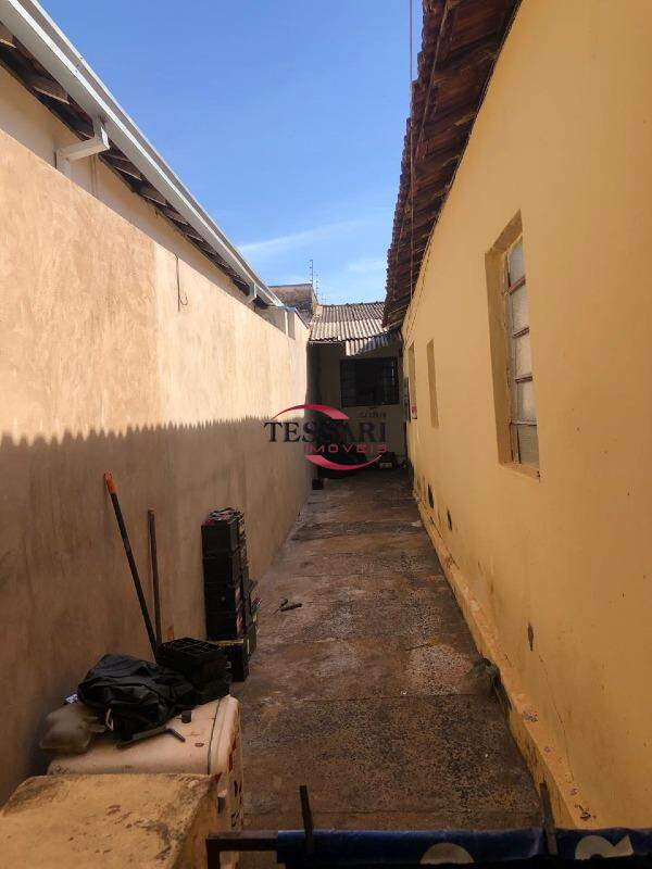 Casa com 3 quartos à venda, 220m² — foto 19 de 20