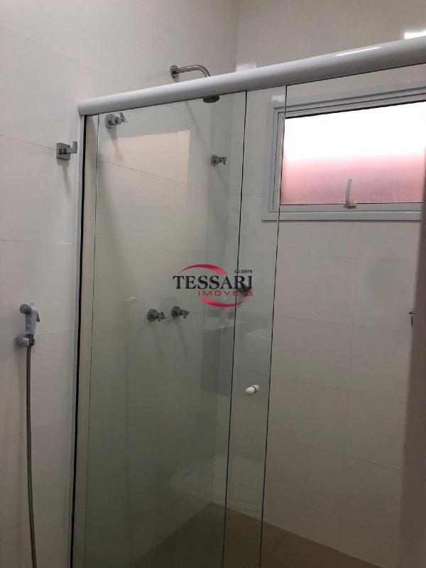 Casa de Condomínio com 3 quartos à venda, 230m² — foto 18 de 29