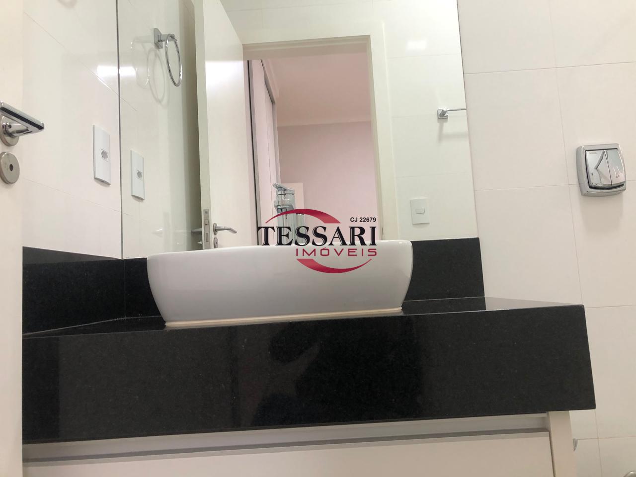 Casa de Condomínio com 3 quartos à venda, 230m² — foto 17 de 29