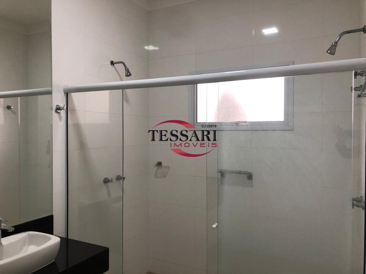 Casa de Condomínio com 3 quartos à venda, 230m² — foto 13 de 29