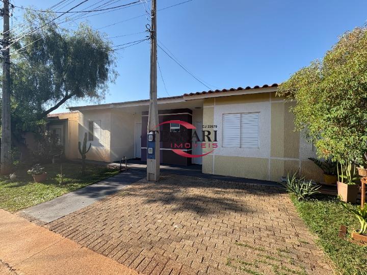 Casa de Condomínio com 2 quartos para aluguel, 65m² — foto 2 de 26