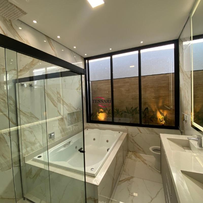 Casa de Condomínio com 4 quartos à venda, 285m² — foto 14 de 21