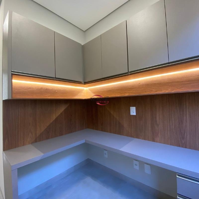 Casa de Condomínio com 4 quartos à venda, 285m² — foto 6 de 21
