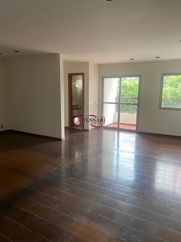 Apartamento com 4 quartos à venda, 175m² — foto 3 de 21