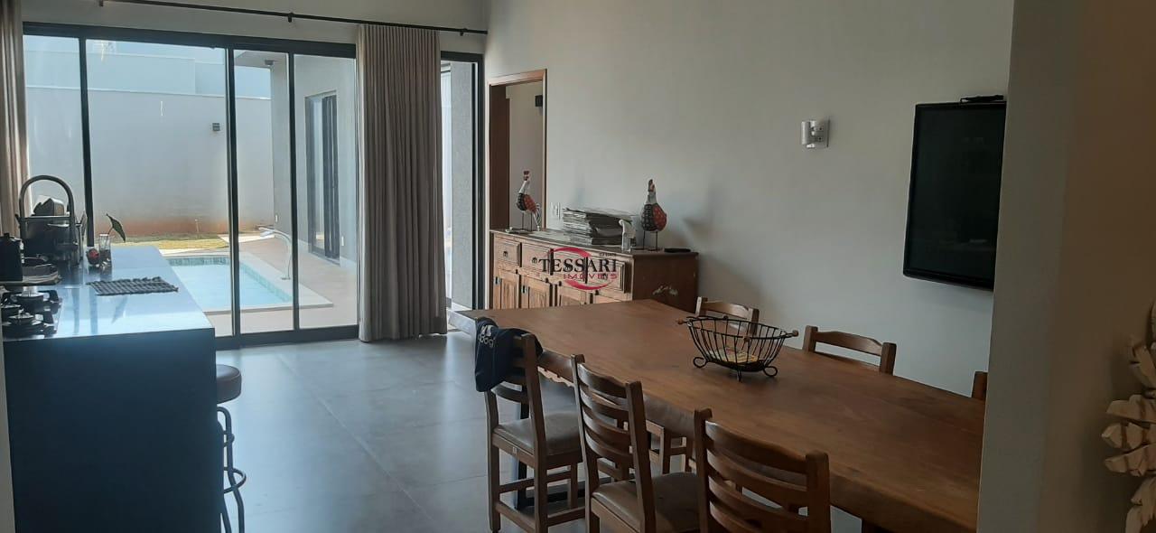 Casa de Condomínio com 4 quartos à venda, 200m² — foto 9 de 30