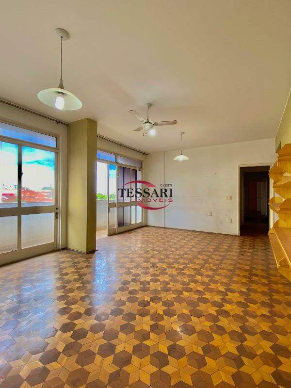 Apartamento com 3 quartos à venda, 150m² — foto 11 de 22