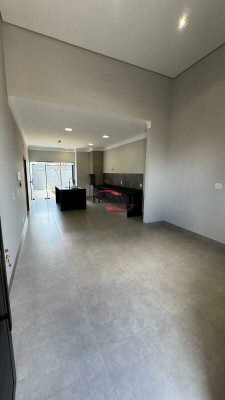 Casa com 3 quartos à venda, 126m² — foto 4 de 25