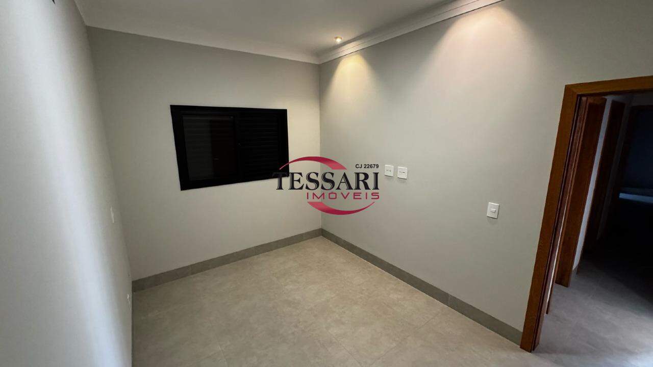 Casa com 3 quartos à venda, 126m² — foto 9 de 25
