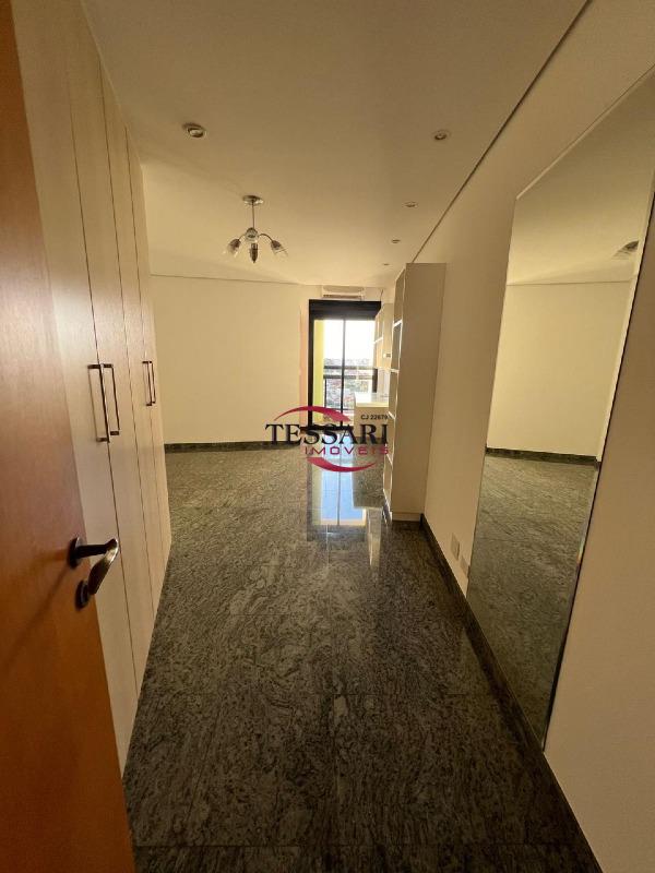 Apartamento com 5 quartos para aluguel, 350m² — foto 24 de 29