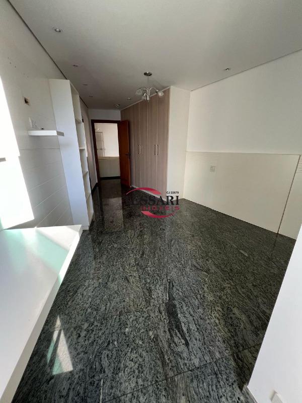 Apartamento com 5 quartos para aluguel, 350m² — foto 26 de 29