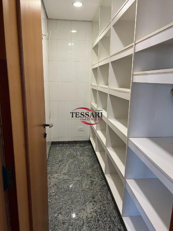 Apartamento com 5 quartos para aluguel, 350m² — foto 10 de 29