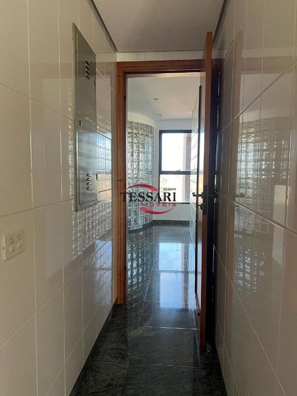 Apartamento com 5 quartos para aluguel, 350m² — foto 12 de 29