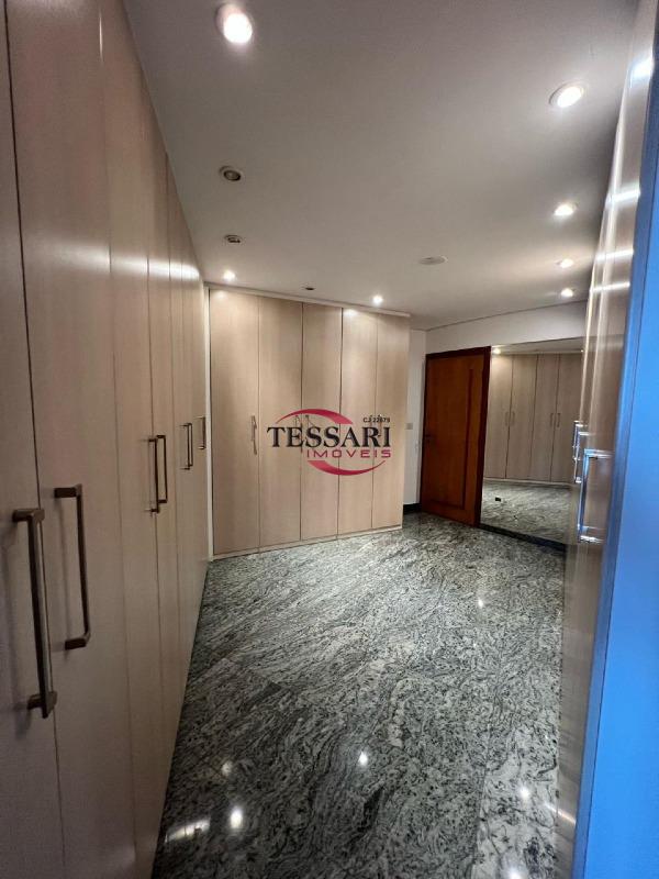 Apartamento com 5 quartos para aluguel, 350m² — foto 19 de 29