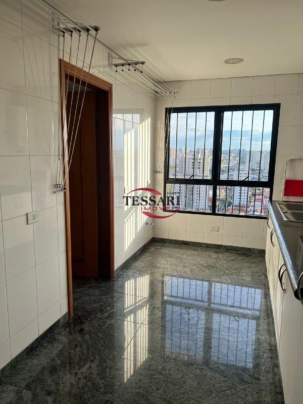 Apartamento com 5 quartos para aluguel, 350m² — foto 11 de 29