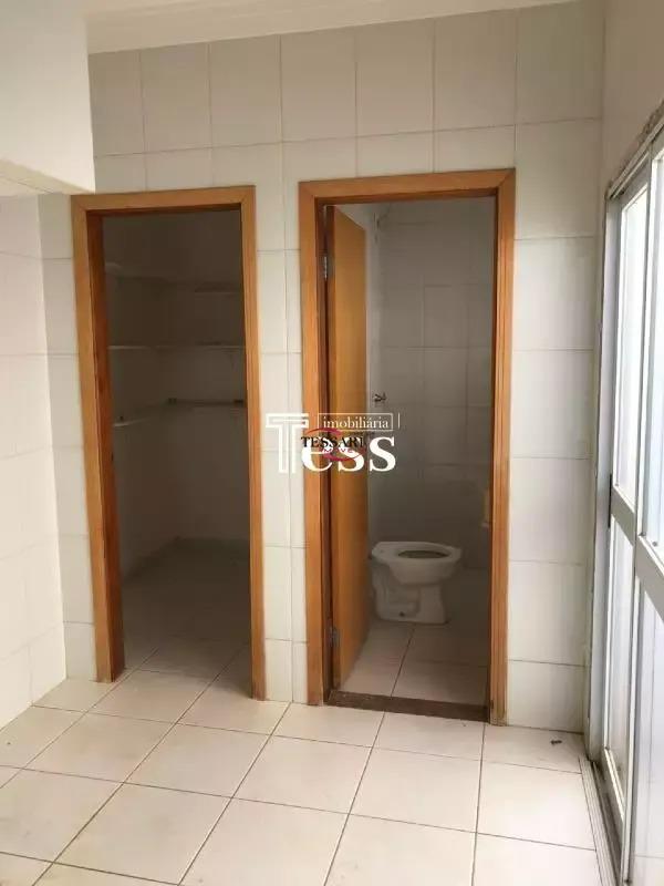 Casa de Condomínio com 3 quartos à venda, 350m² — foto 11 de 20