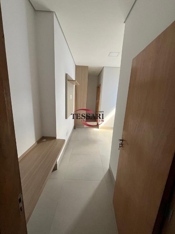Casa com 3 quartos à venda, 132m² — foto 16 de 27