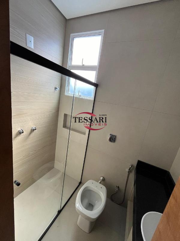 Casa com 3 quartos à venda, 132m² — foto 21 de 27