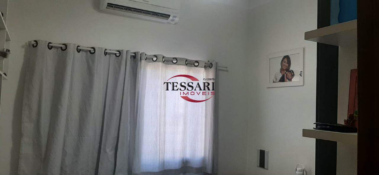 Casa com 2 quartos à venda, 230m² — foto 10 de 28