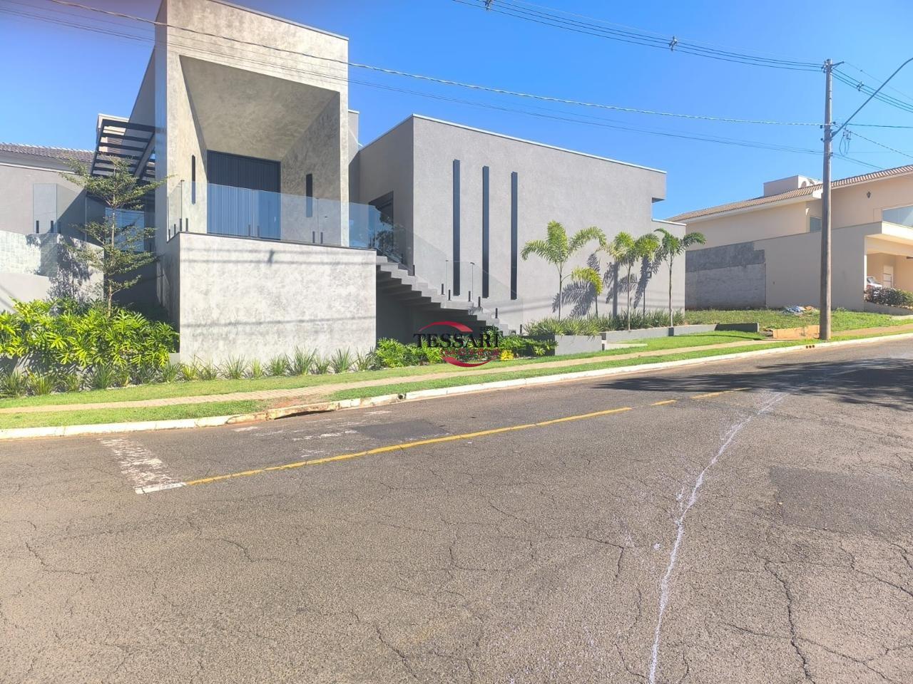 Casa de Condomínio com 5 quartos à venda, 470m² — foto 2 de 30