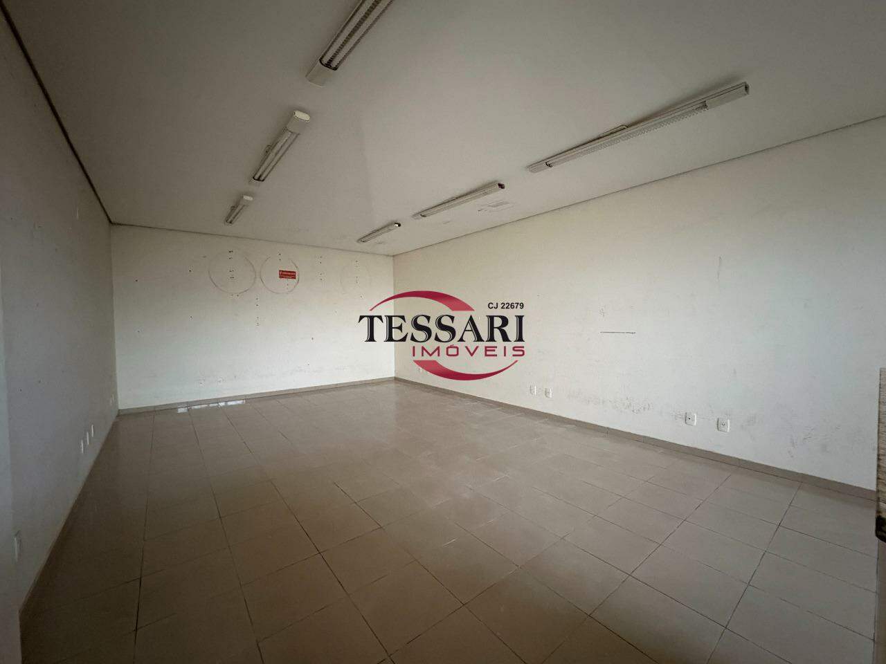 Loja / Salão / Ponto Comercial para aluguel, 300m² — foto 23 de 25