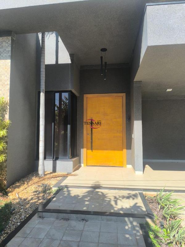 Casa de Condomínio com 4 quartos à venda, 290m² — foto 3 de 20
