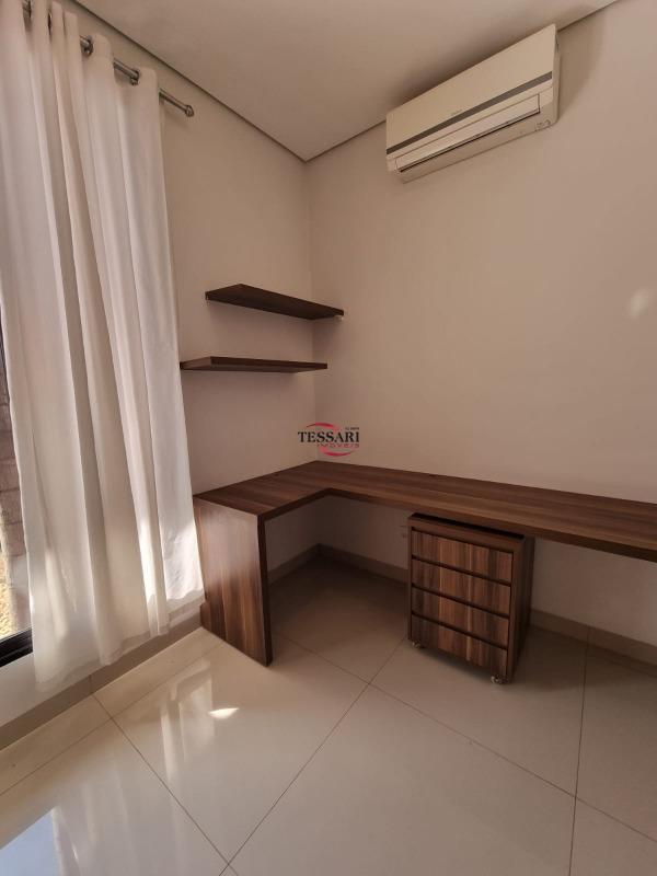 Casa de Condomínio com 4 quartos à venda, 290m² — foto 10 de 20