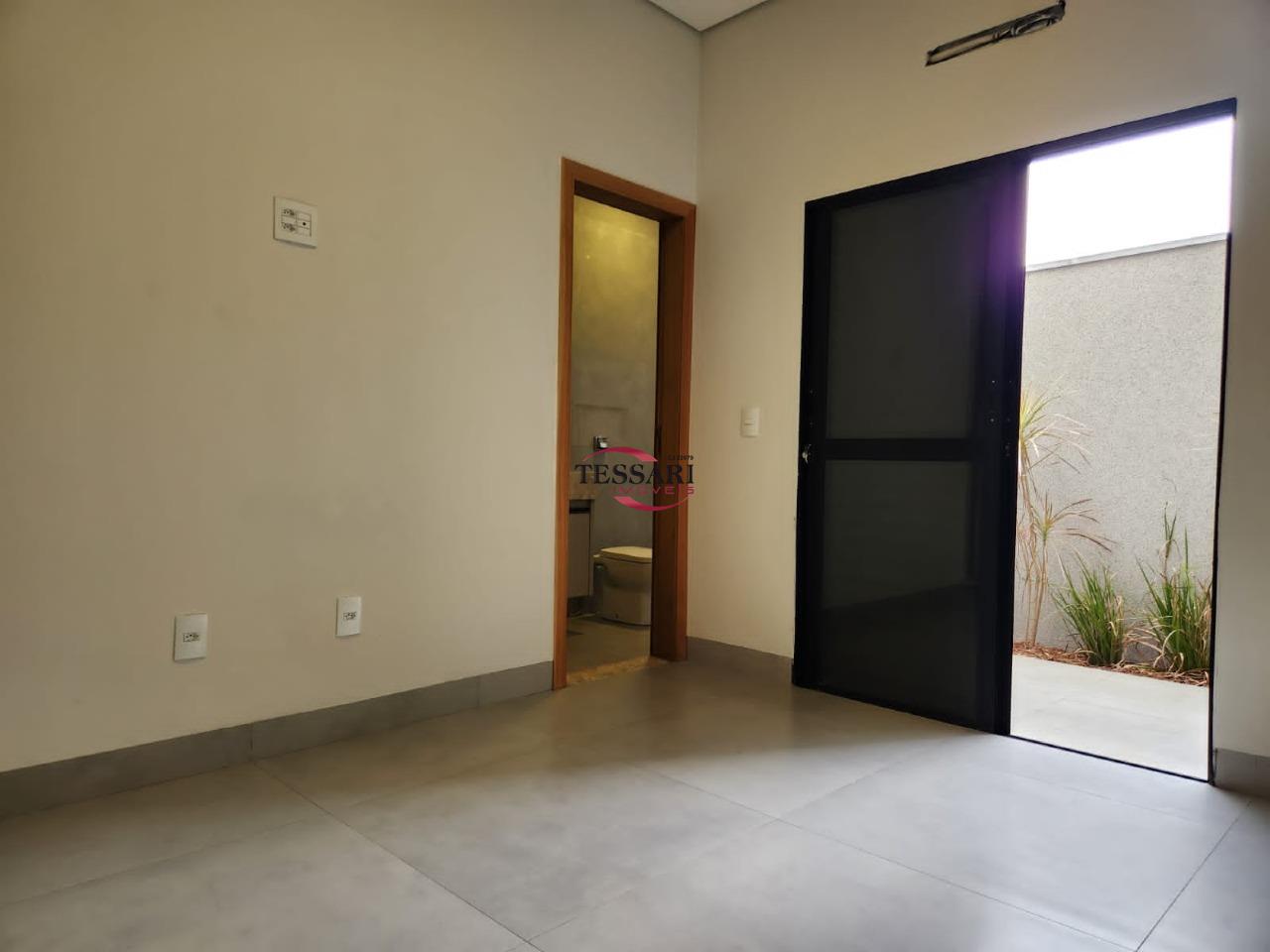 Casa de Condomínio com 3 quartos à venda, 200m² — foto 18 de 26