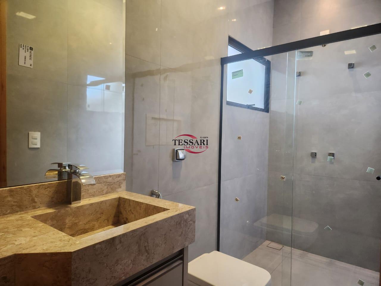 Casa de Condomínio com 3 quartos à venda, 200m² — foto 17 de 26