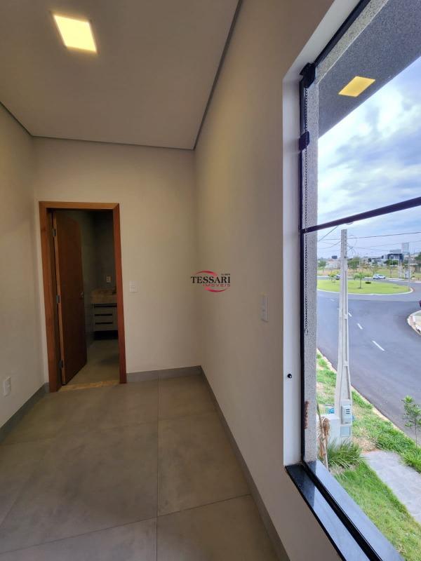 Casa de Condomínio com 3 quartos à venda, 200m² — foto 19 de 26