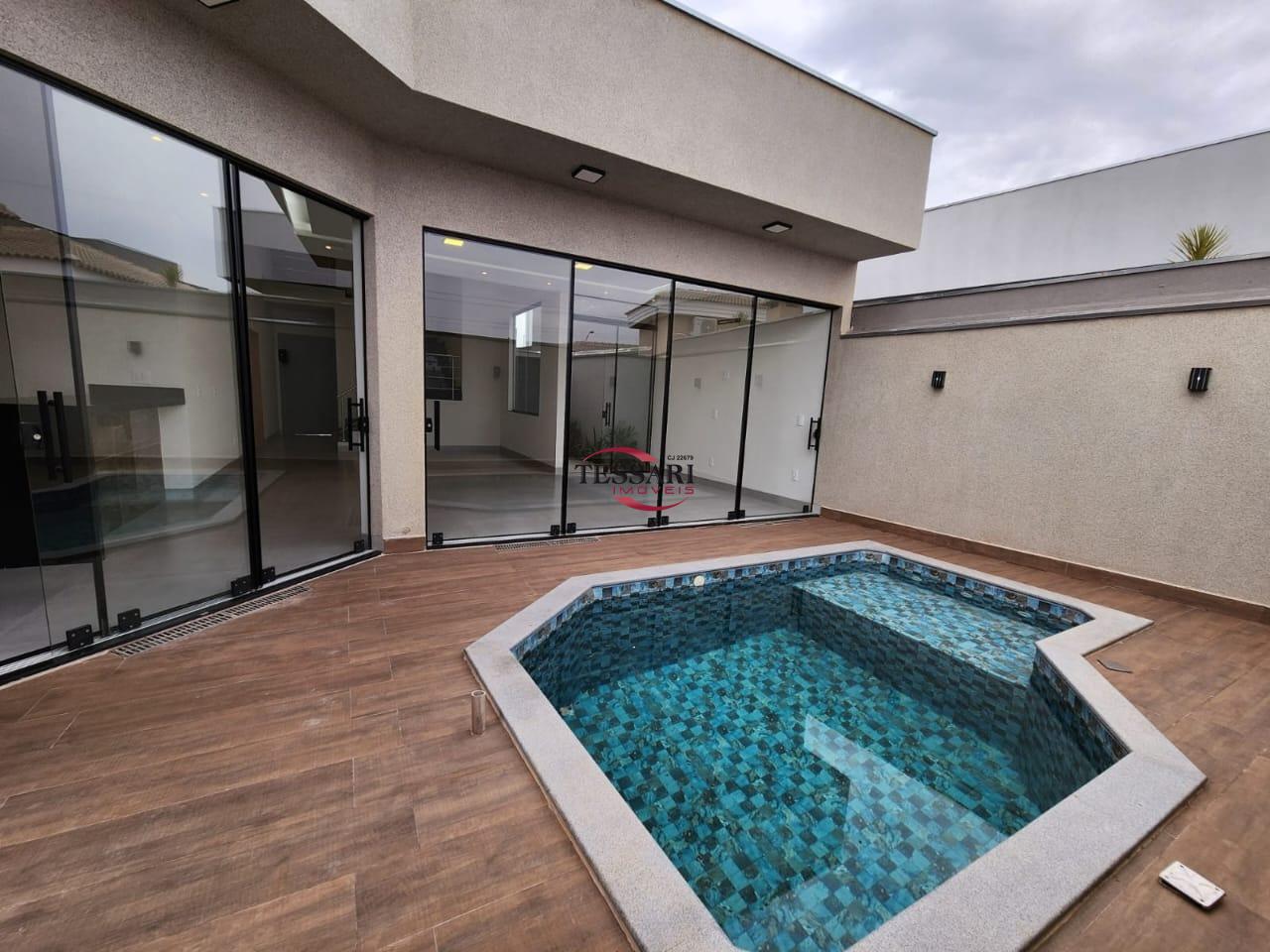 Casa de Condomínio com 3 quartos à venda, 200m² — foto 1 de 26