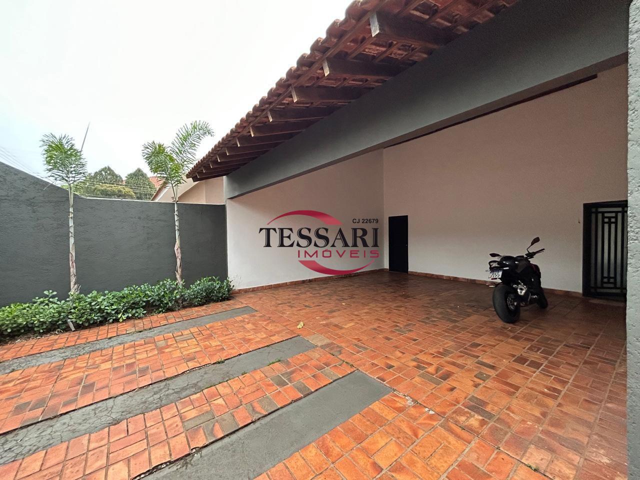 Casa com 3 quartos à venda, 290m² — foto 3 de 27