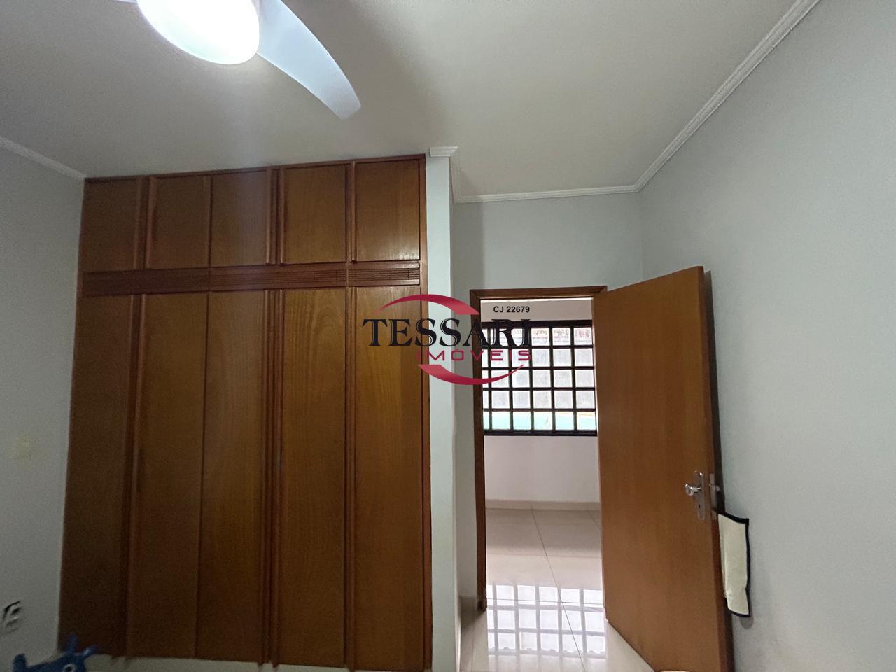 Casa com 3 quartos à venda, 290m² — foto 22 de 27