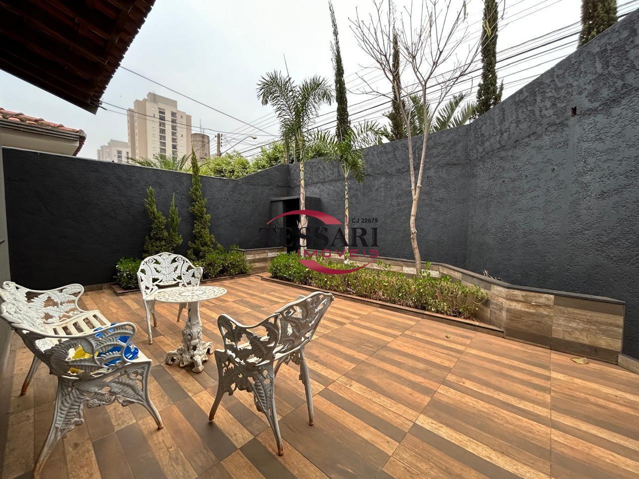 Casa com 3 quartos à venda, 290m² — foto 24 de 27