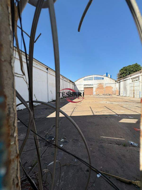Loja / Salão / Ponto Comercial à venda, 900m² — foto 12 de 19