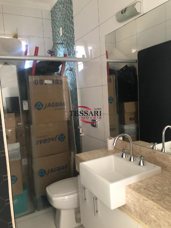 Casa de Condomínio com 3 quartos à venda, 257m² — foto 18 de 30