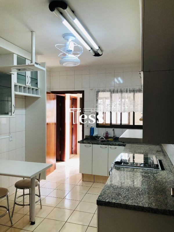 Apartamento com 3 quartos à venda, 125m² — foto 12 de 25