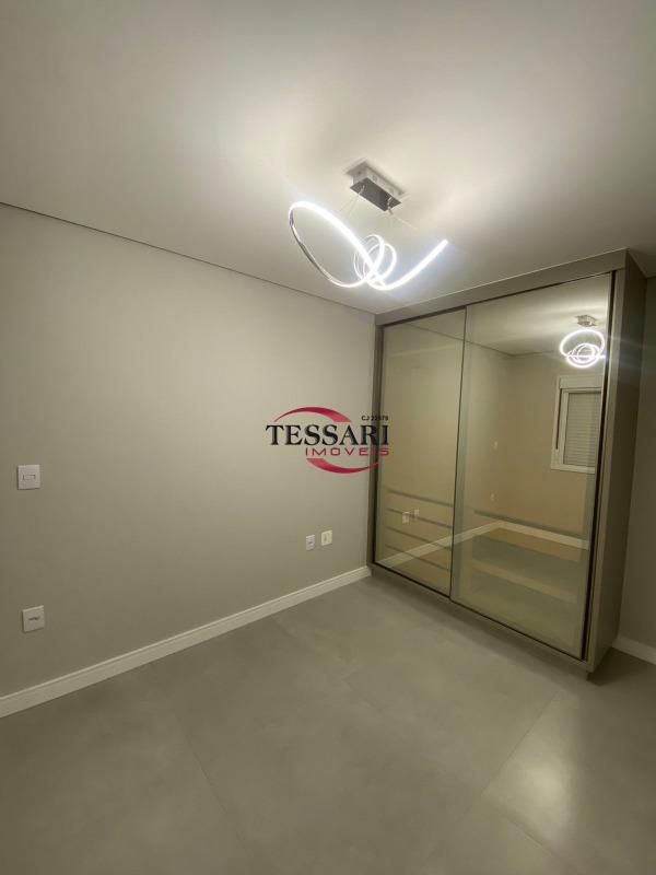 Apartamento com 2 quartos para aluguel, 64m² — foto 17 de 21