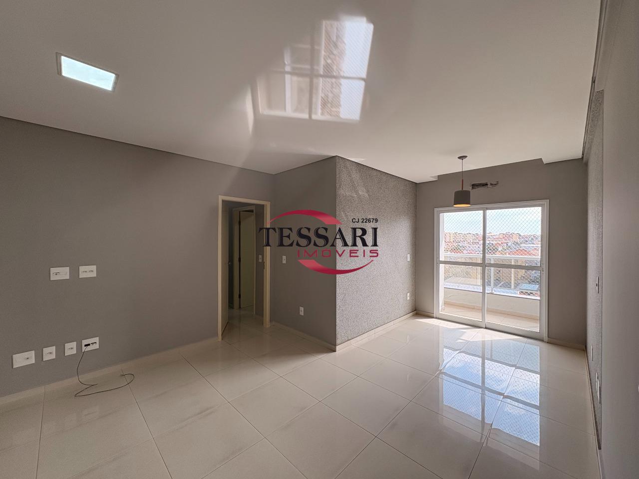 Apartamento com 3 quartos à venda, 80m² — foto 2 de 24
