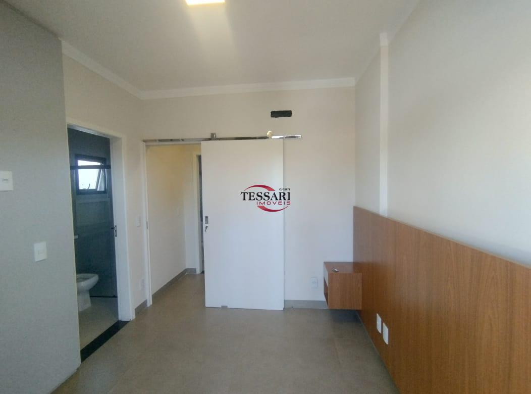 Apartamento com 3 quartos para aluguel, 90m² — foto 17 de 25
