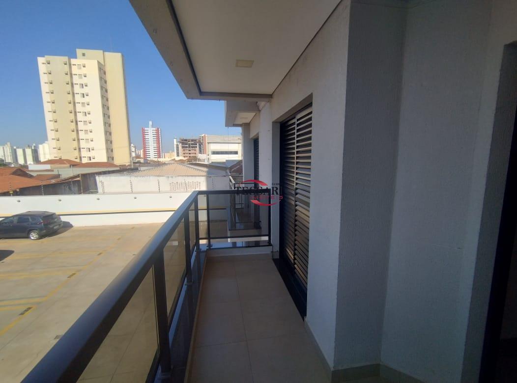 Apartamento com 3 quartos para aluguel, 90m² — foto 18 de 25