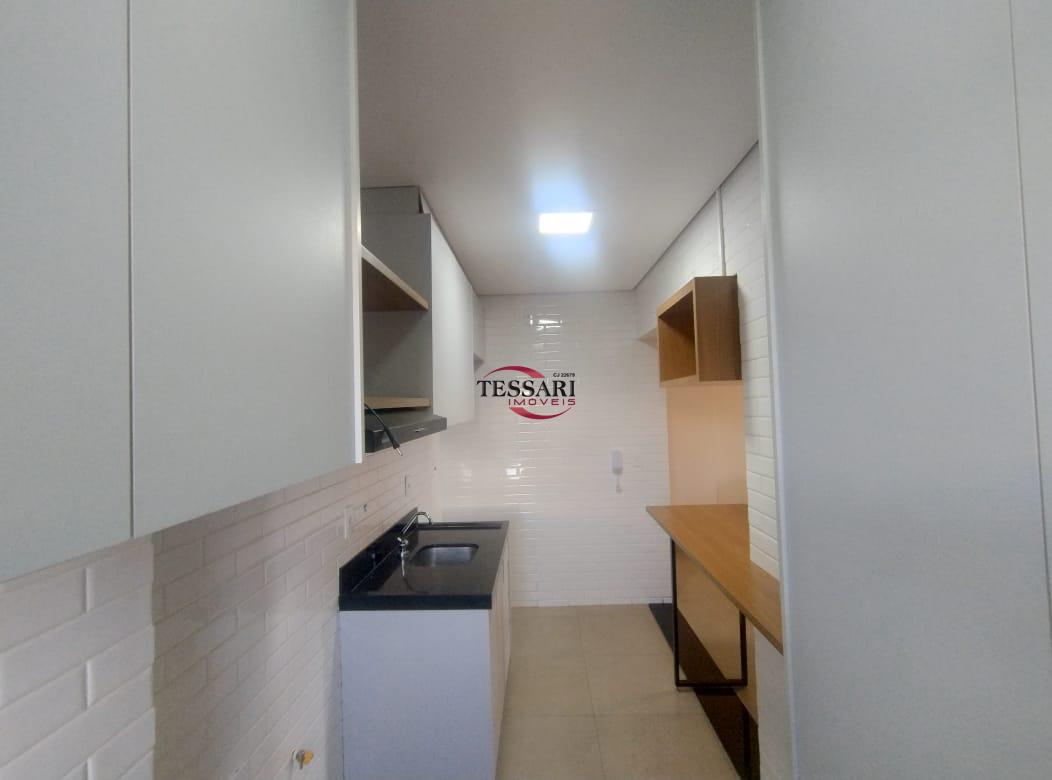 Apartamento com 3 quartos para aluguel, 90m² — foto 6 de 25