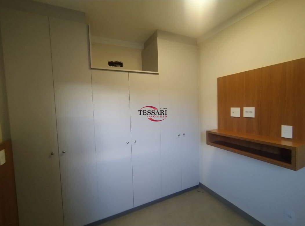Apartamento com 3 quartos para aluguel, 90m² — foto 11 de 25