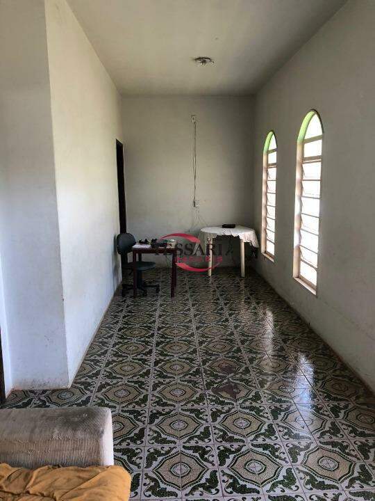 Casa com 4 quartos à venda, 202m² — foto 8 de 24