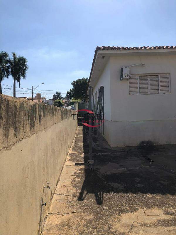 Casa com 4 quartos à venda, 202m² — foto 23 de 24