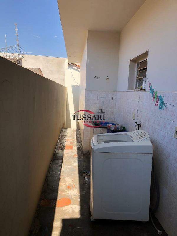 Casa com 4 quartos à venda, 202m² — foto 19 de 24