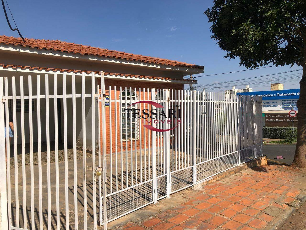 Casa com 4 quartos à venda, 202m² — foto 3 de 24