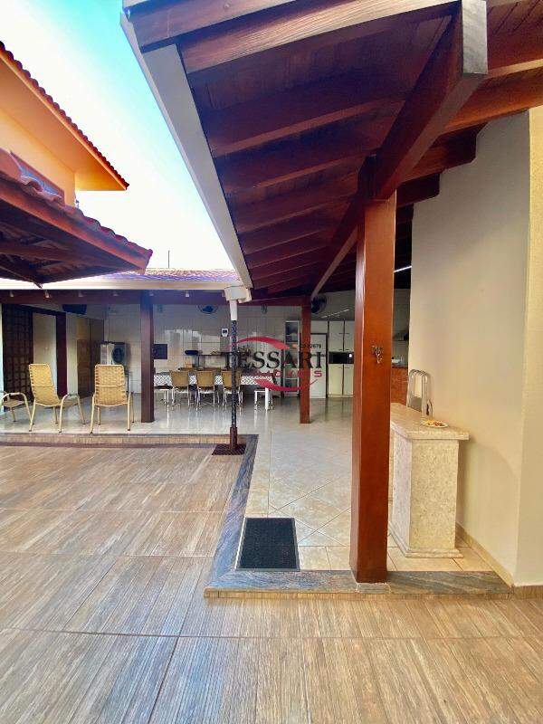 Imóvel Comercial à venda, 362m² — foto 24 de 27