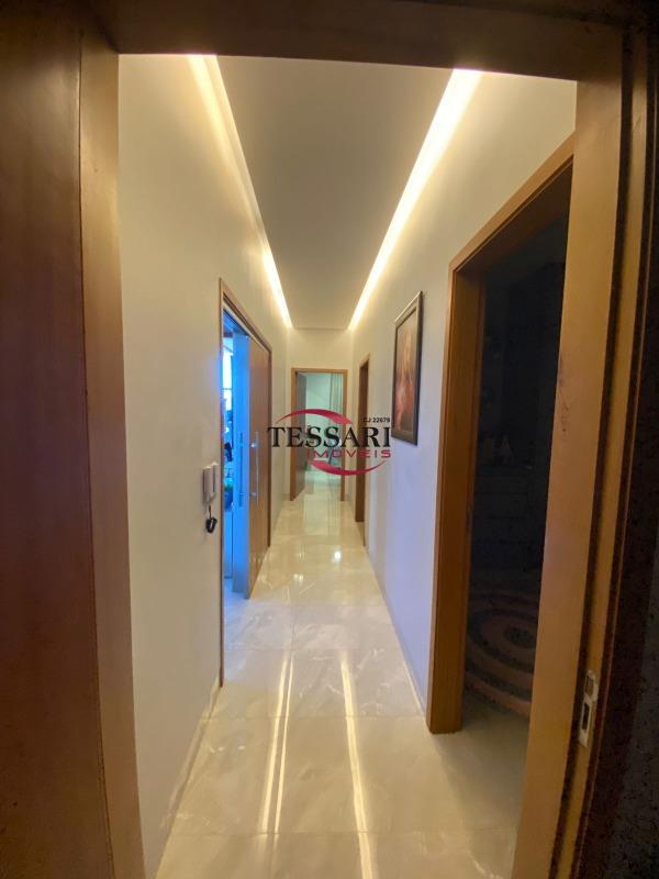 Casa com 3 quartos à venda, 186m² — foto 11 de 24