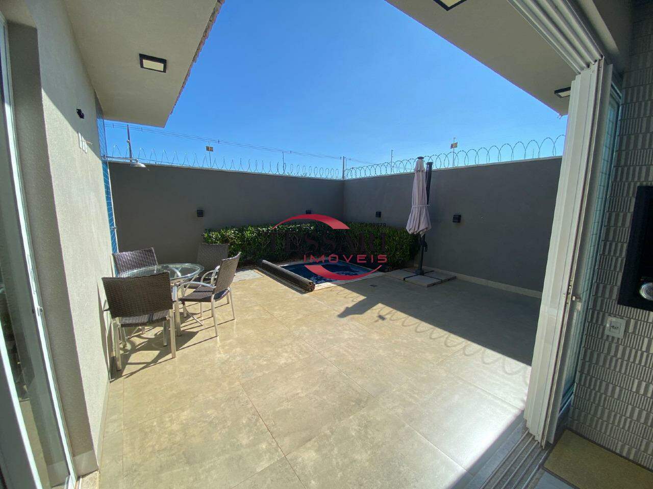 Casa com 3 quartos à venda, 186m² — foto 21 de 24