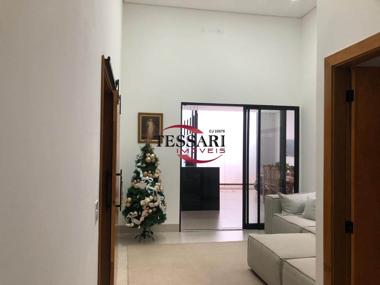 Casa de Condomínio com 3 quartos à venda, 170m² — foto 2 de 28